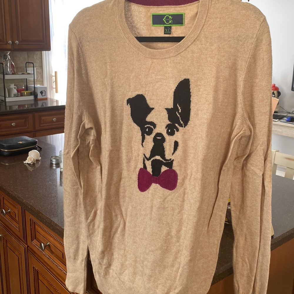 New with tags!! Frenchie sweater. Size xl